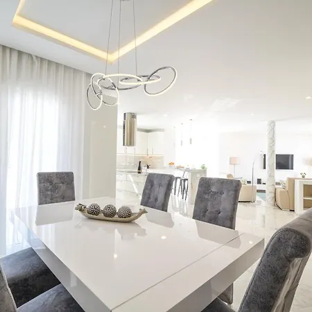 Penthouse With Amazing View * ポルティマン